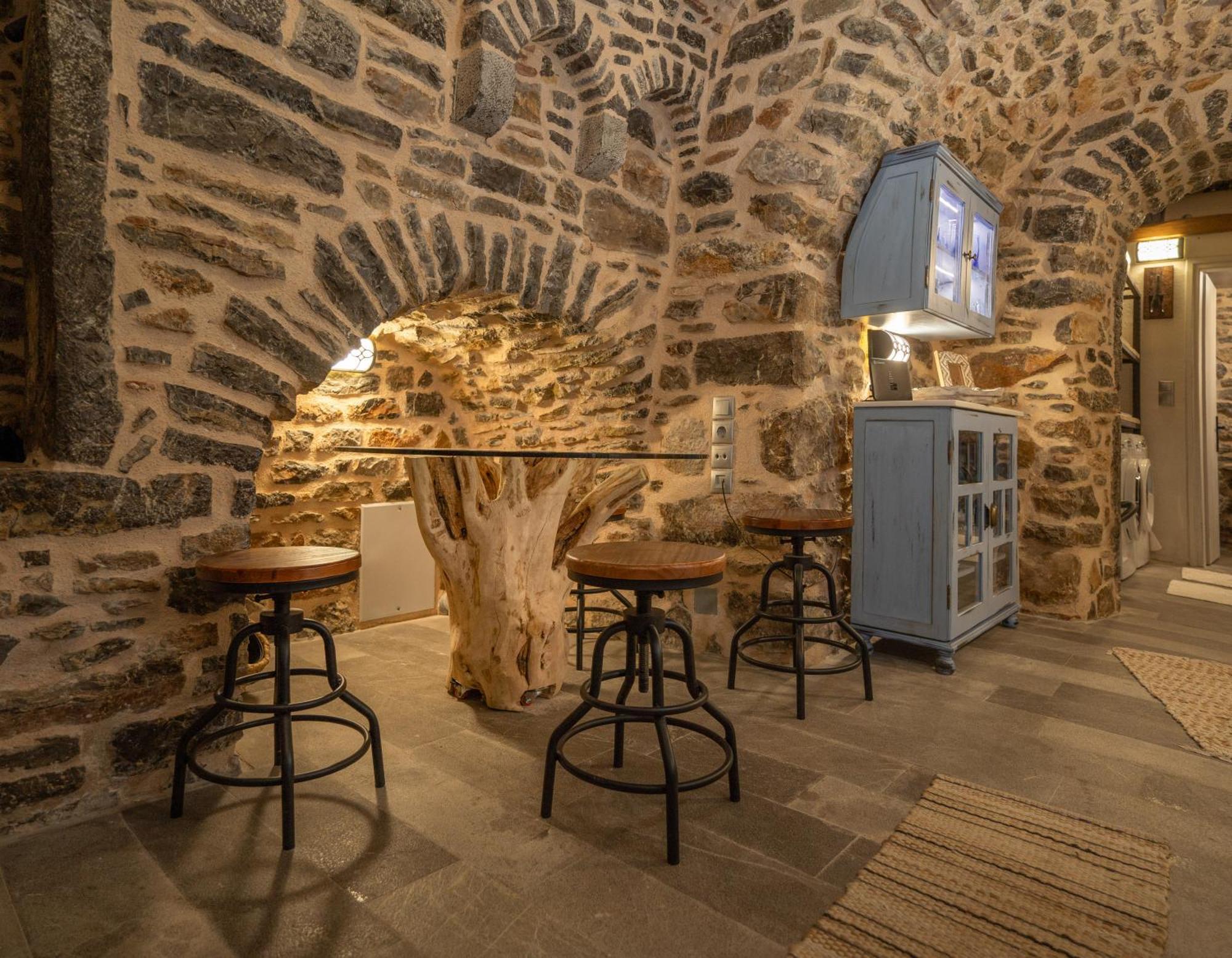 Byzantine Home In The Castle Mestá المظهر الخارجي الصورة