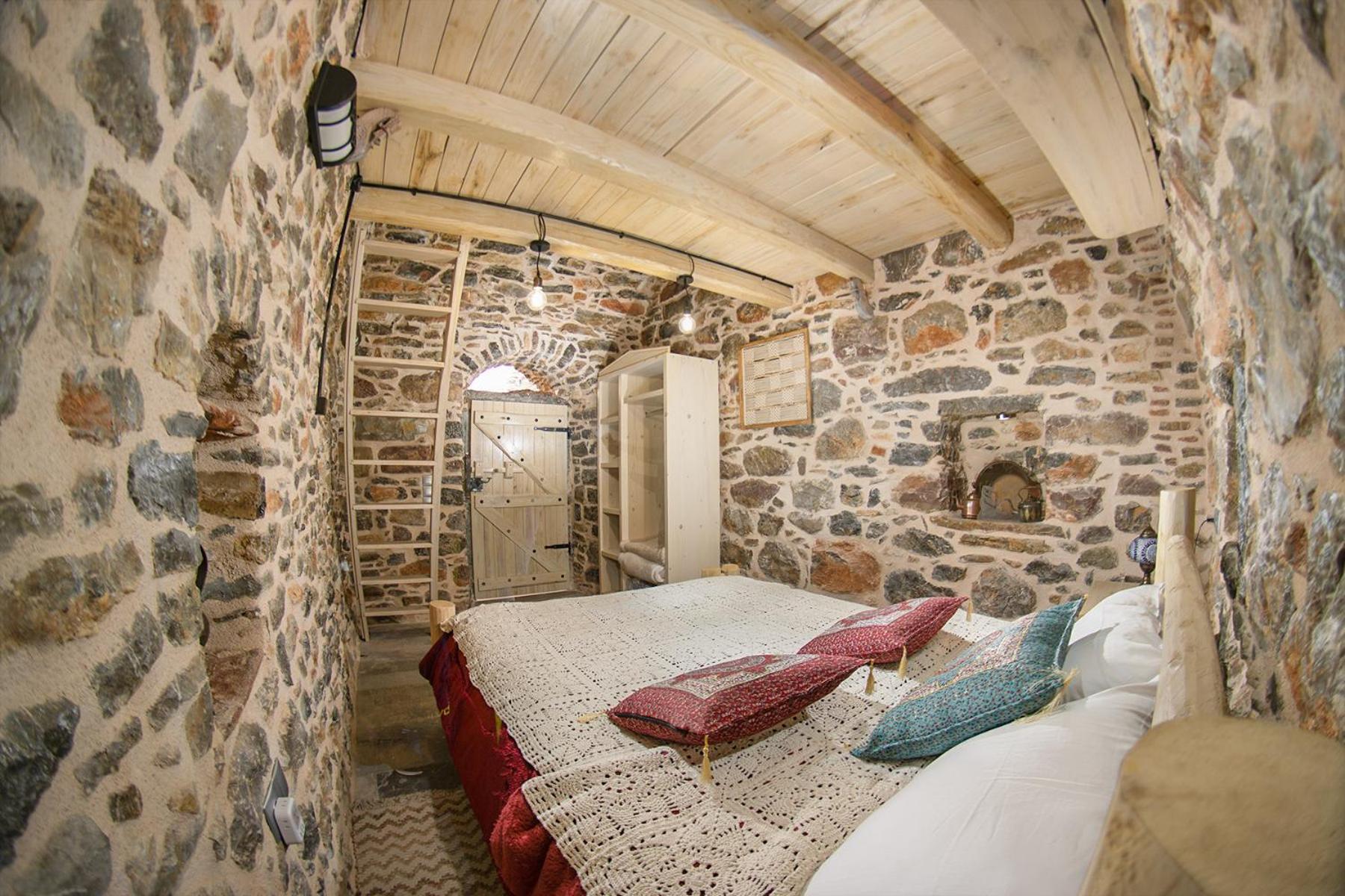 Byzantine Home In The Castle Mestá المظهر الخارجي الصورة