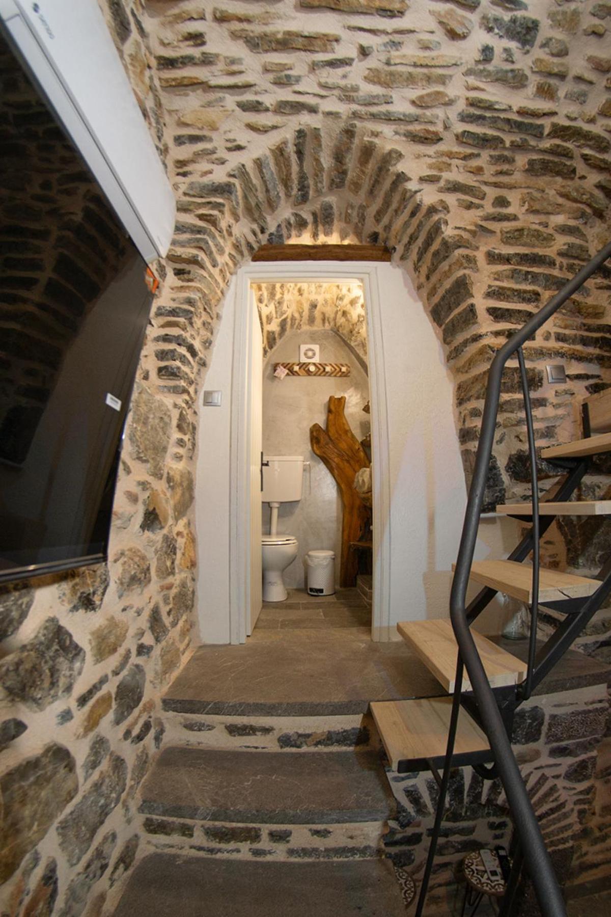 Byzantine Home In The Castle Mestá المظهر الخارجي الصورة