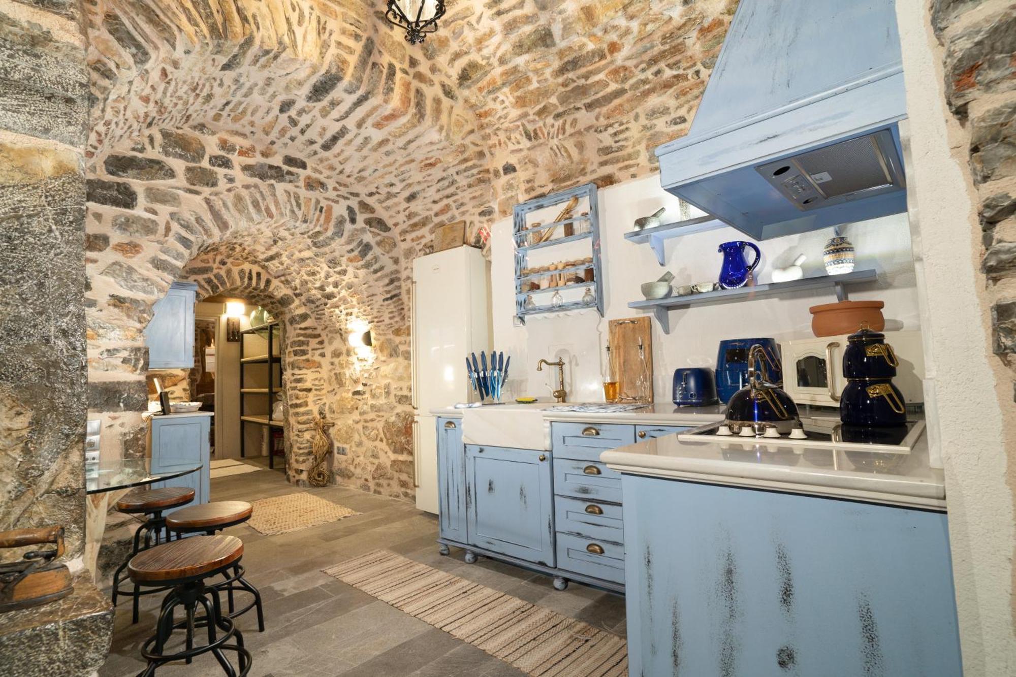 Byzantine Home In The Castle Mestá المظهر الخارجي الصورة